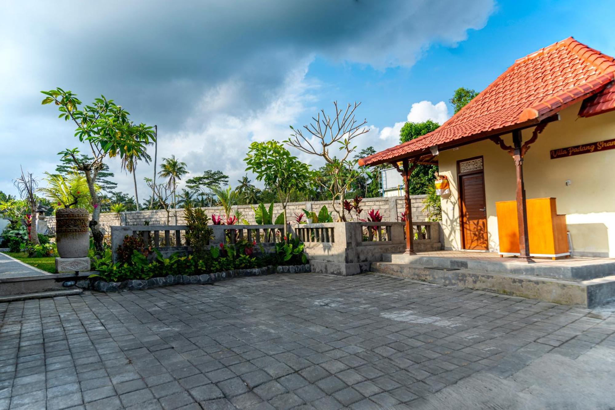 Villa Padang Santhi 乌布 外观 照片
